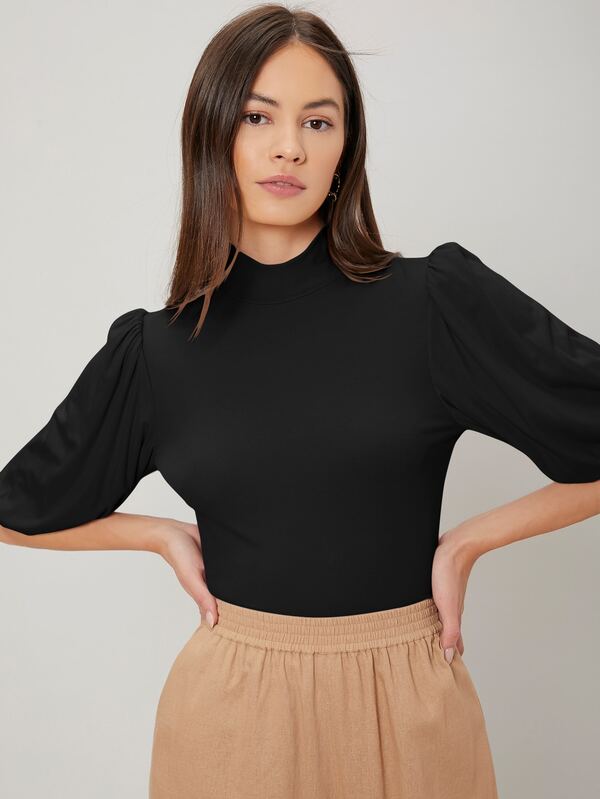 Blusa Feminina Elegante Cor Preto Manga Bufante Colarinho alto - Coleção Entre Estações - Boutique do Encanto 