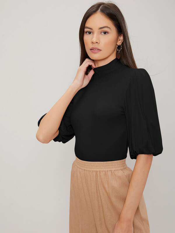 Blusa Feminina Elegante Cor Preto Manga Bufante Colarinho alto - Coleção Entre Estações - Boutique do Encanto 
