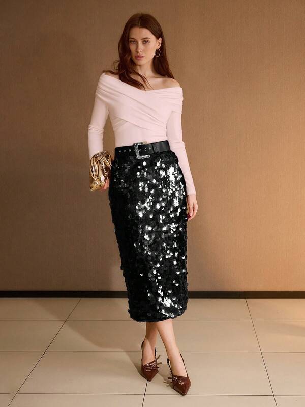 Blusa Feminina Ombro a Ombro Cruzada na Frente Slim Manga Longa Cor Preto Branco Claret Rose  Coleção Entre Estações - Boutique do Encanto 