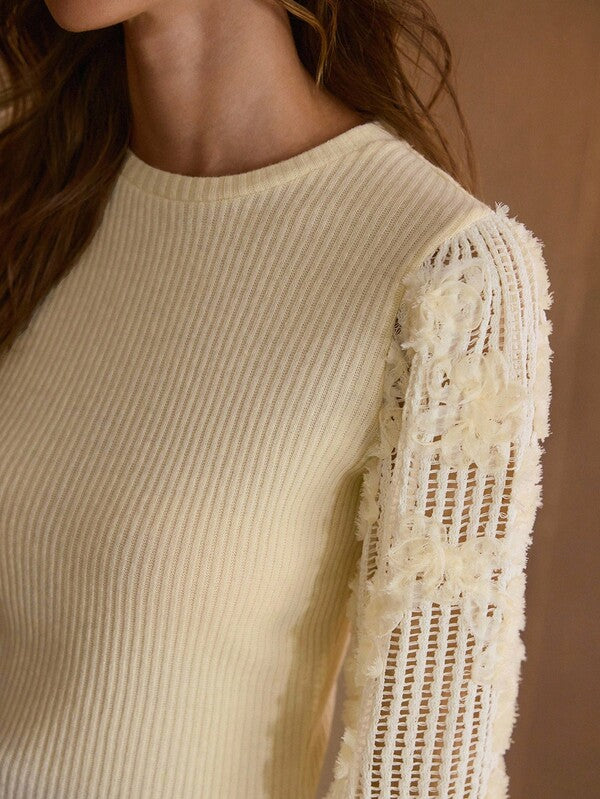 Blusa Feminina Tricotada Canelada com Mangas Rendada 3D - Coleção Romantic Knit Outono Inverno - Boutique do Encanto 