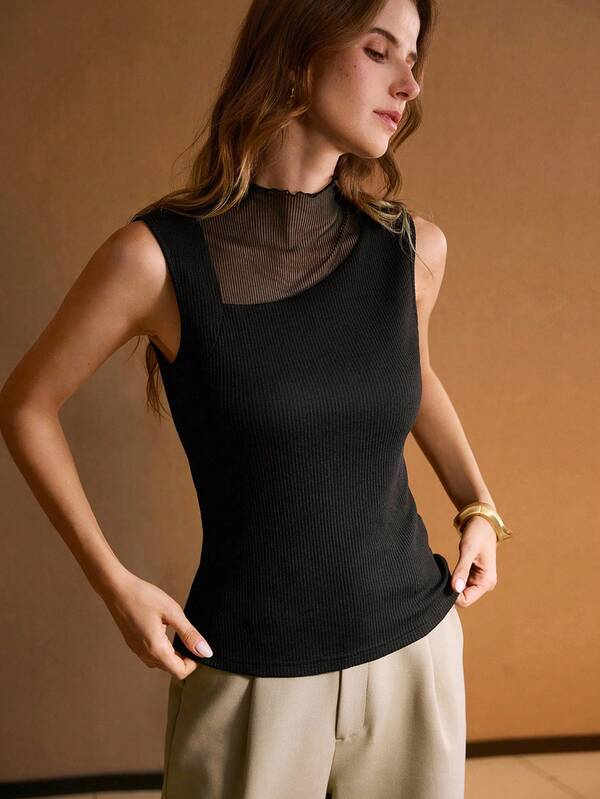 Blusa Regata Feminina Cores Preto Branco - Elegante - Básica - Detalhe Gola - Coleção Entre Estações - Boutique do Encanto 