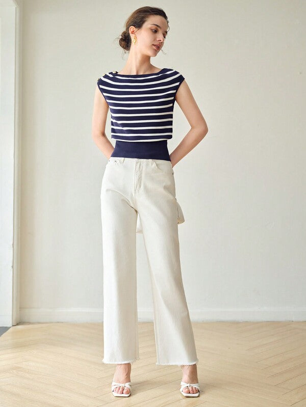 Blusa Tricot Listrada Azul e Branca Cropped - Gola Redonda com Botões Ombro - Malha Premium - Coleção Entre Estações - Boutique do Encanto 