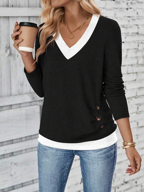 Blusa em Malha Premium Decote V Contrastante Feminina – Essenciais Urbanos