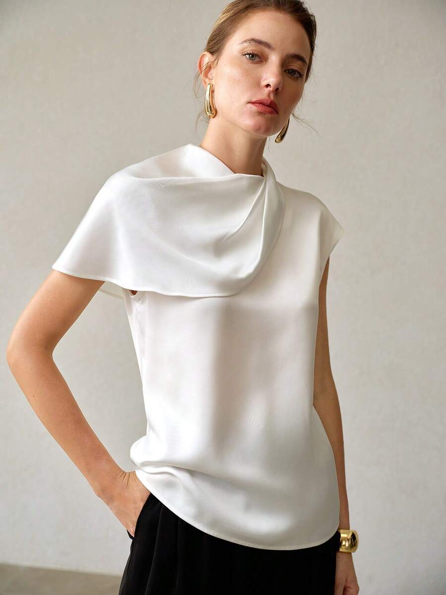 Blusa feminina elegante Off White com manga curta ampla