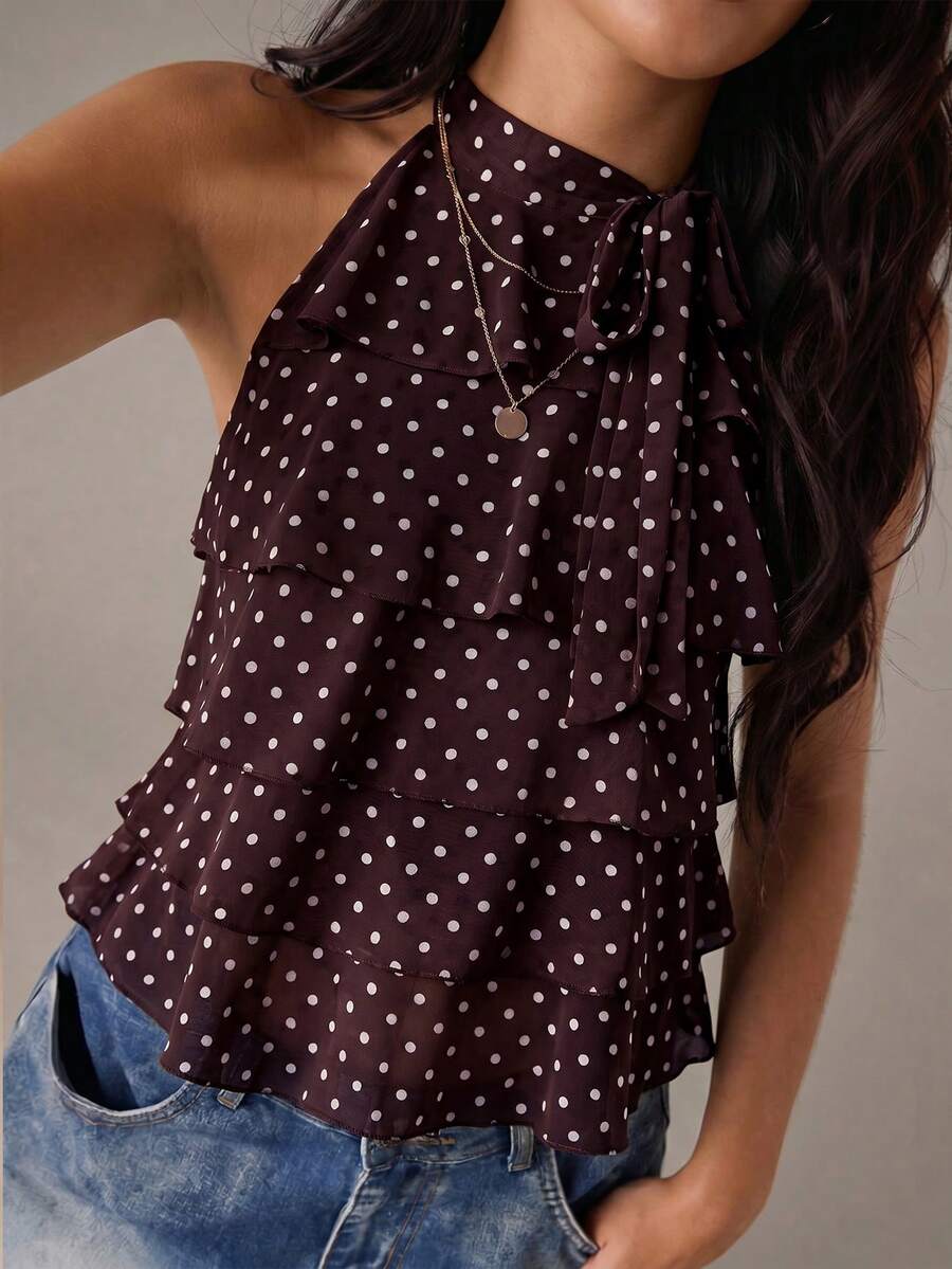 Blusa feminina poá Café com camadas de babados frontais
