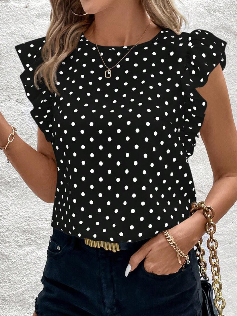 Blusa feminina preta com poá branco e mangas em babado