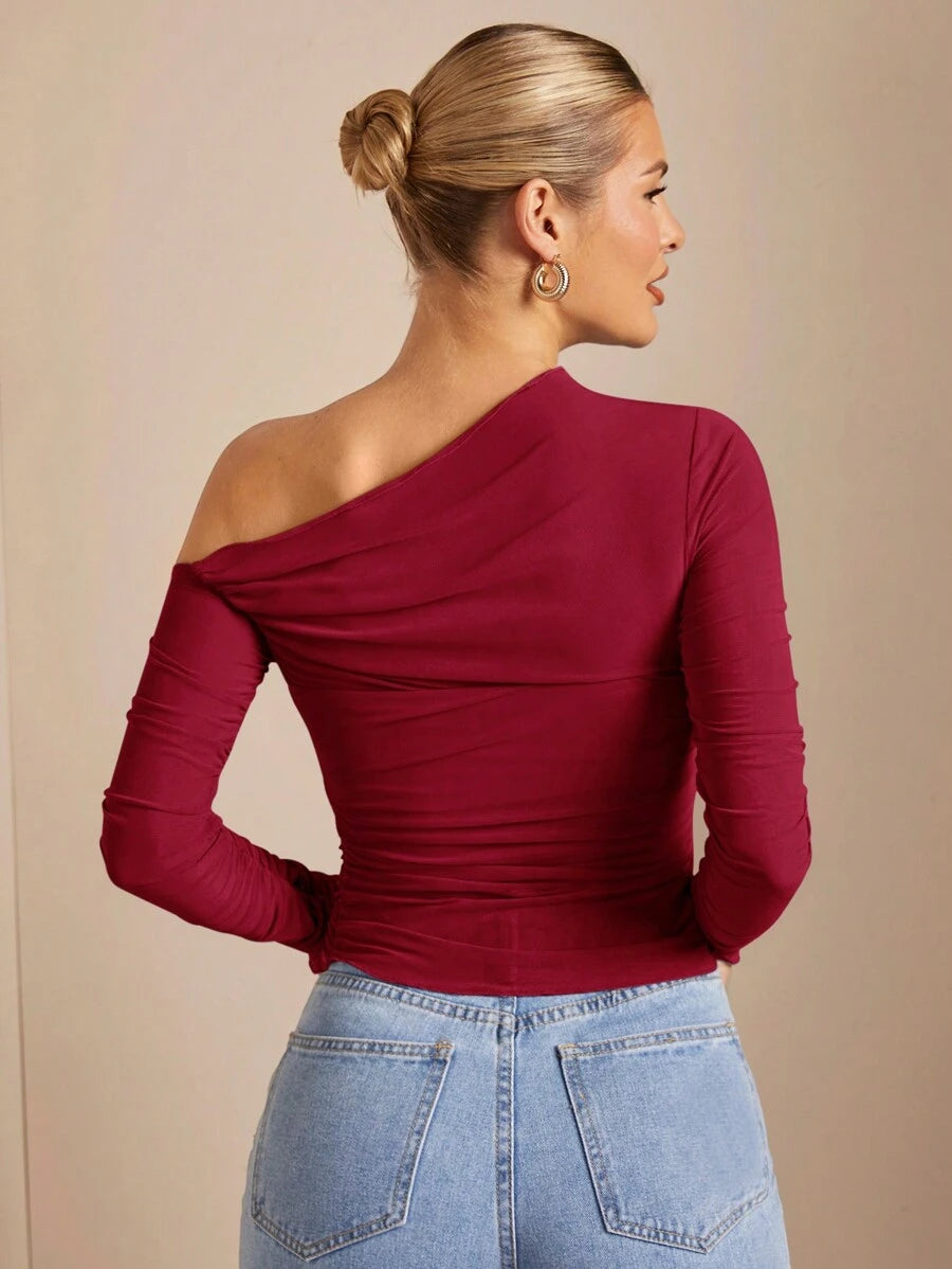 Blusa feminina vinho ombro único manga longa elegante