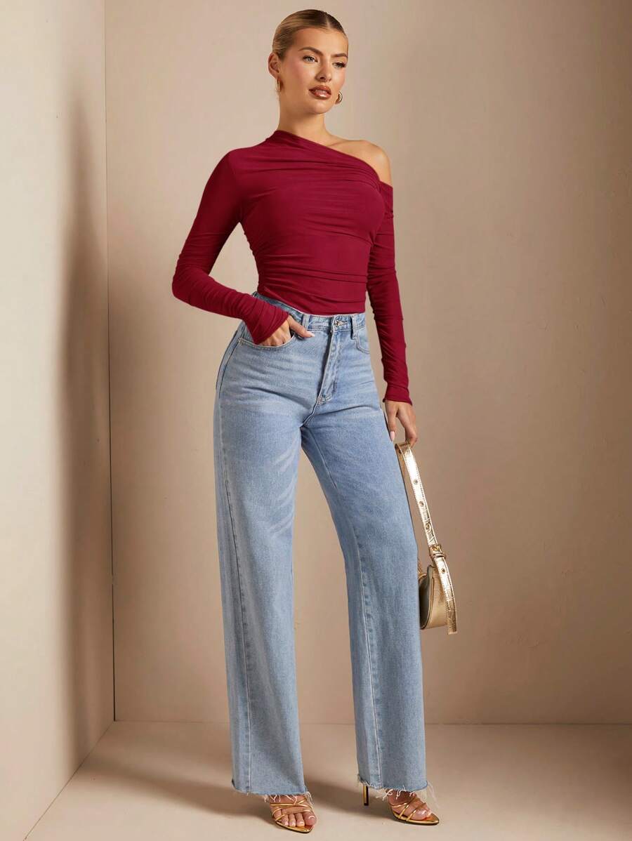 Blusa feminina vinho ombro único manga longa elegante