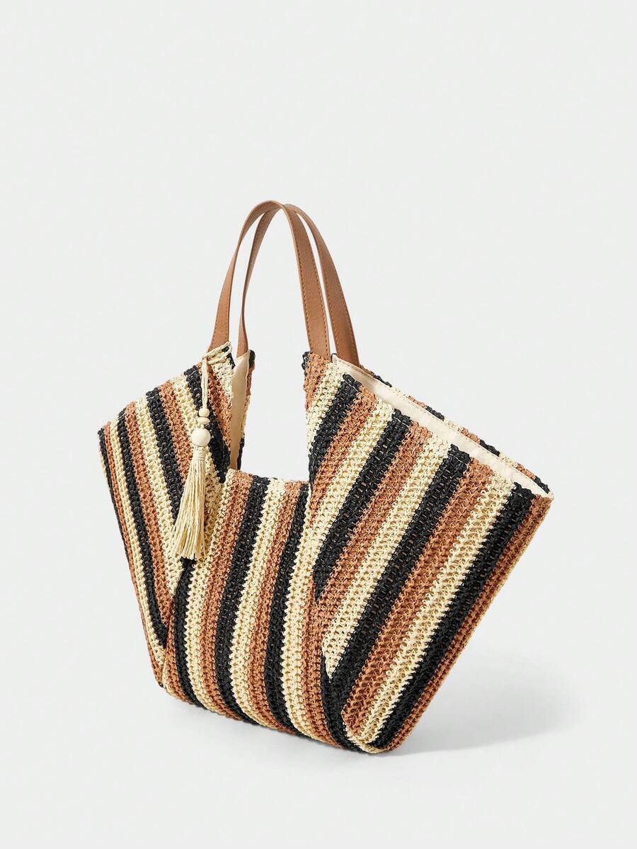 Bolsa tote feminina bege com fechamento magnético
