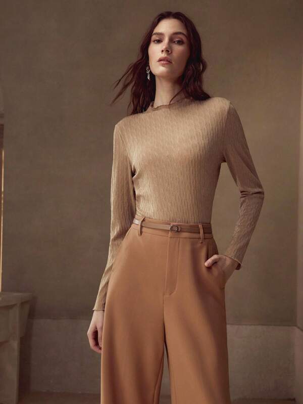 Calça Feminina Perna Reta - Cores Preto - Branco - Castanho - Cintura Natural, Zíper Frontal e Bolsos - Coleção Entre Estações - Boutique do Encanto 