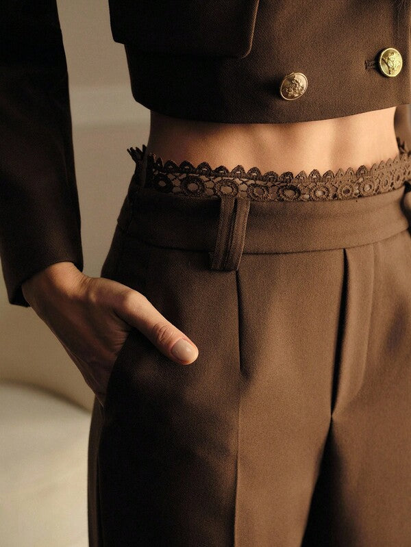 Calça Social Feminina Perna Larga com Renda Contrastante | Preto - Marrom | Alfaiataria Premium - Boutique do Encanto Calças