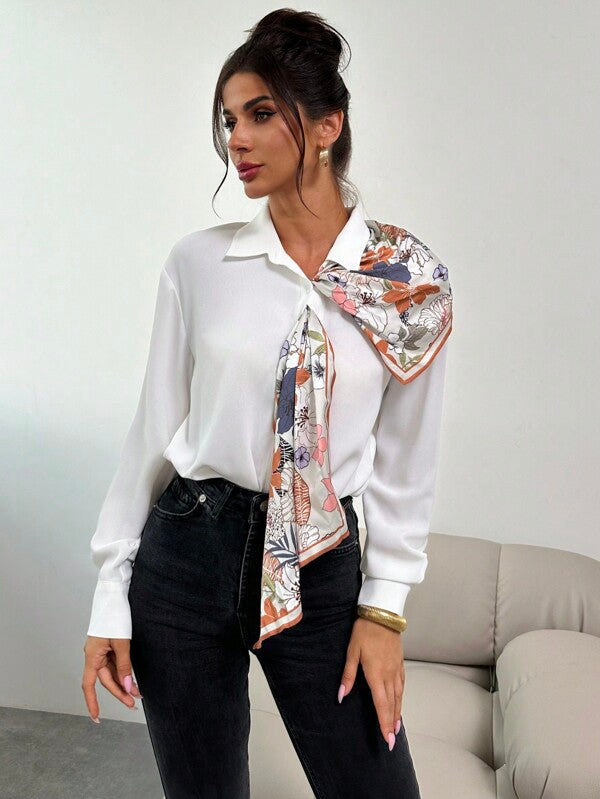 Camisa Branca Elegante Feminina com Lenço Estampado - Manga Bishop - Gola Clássica e Ajuste Regular - Boutique do Encanto Camisas
