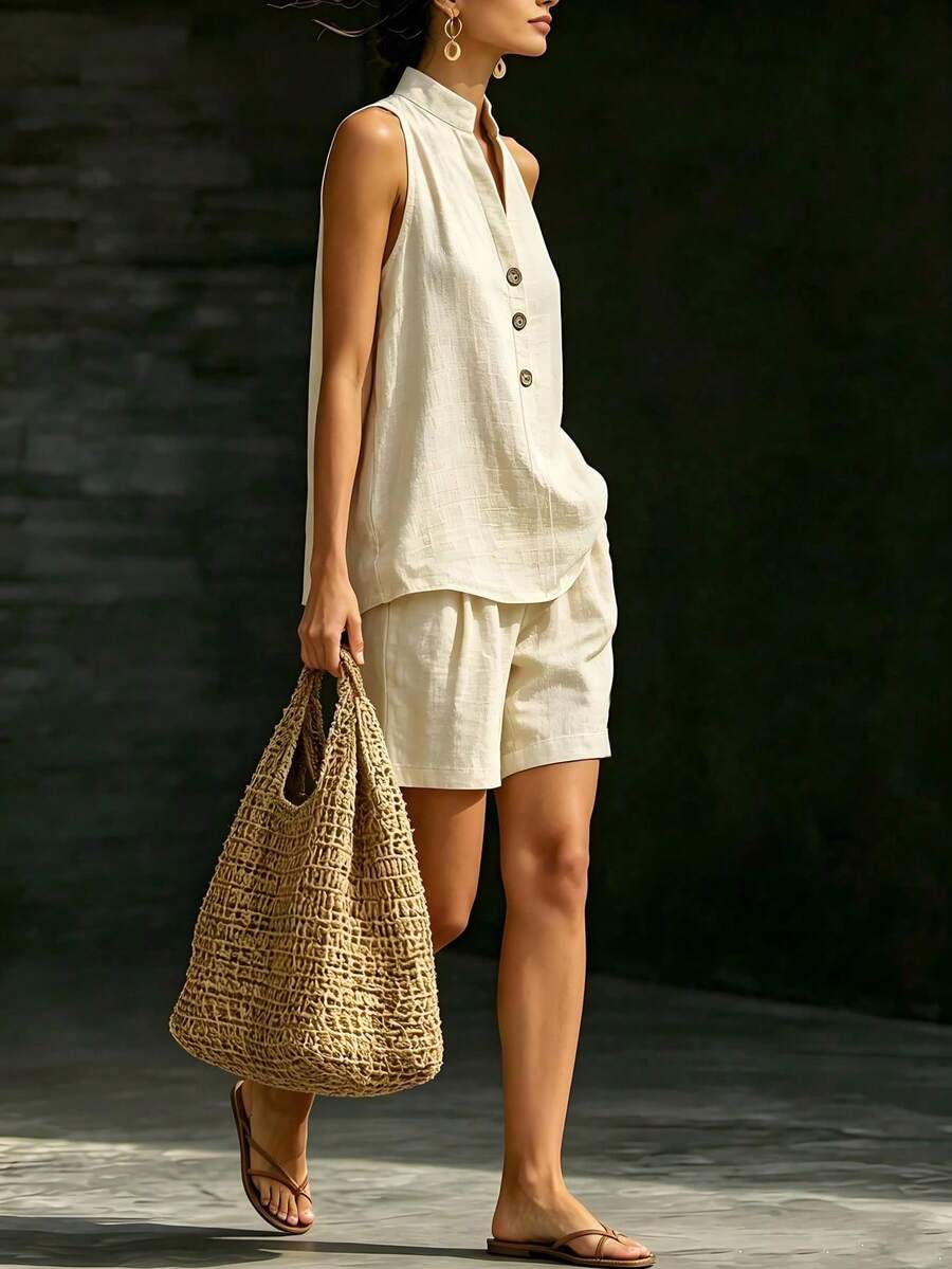 Conjunto feminino Off White  essencial com blusa sem mangas e shorts 