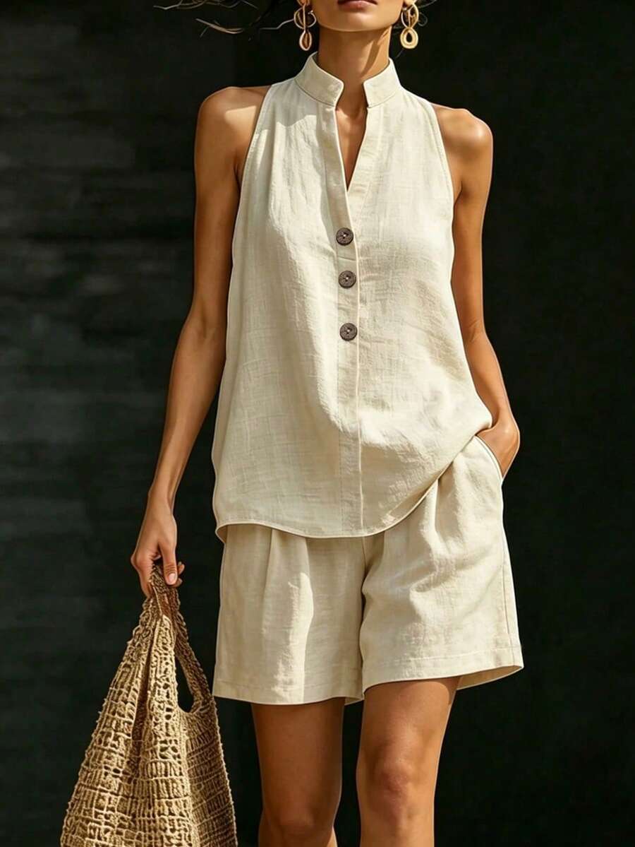 Conjunto feminino Off White essencial com blusa sem mangas e shorts - Boutique do Encanto 