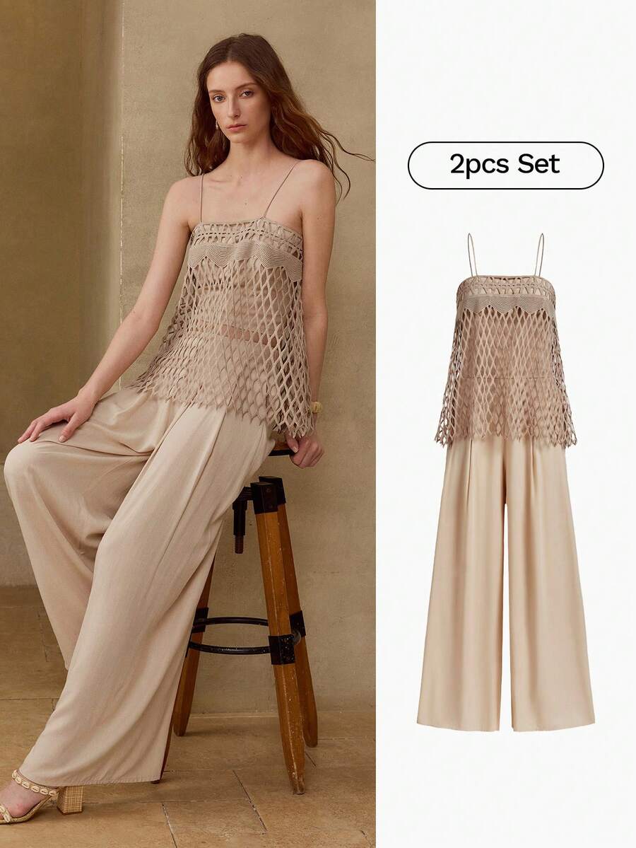 Conjunto feminino bege elegante com pantalona para Primavera Verão 2027