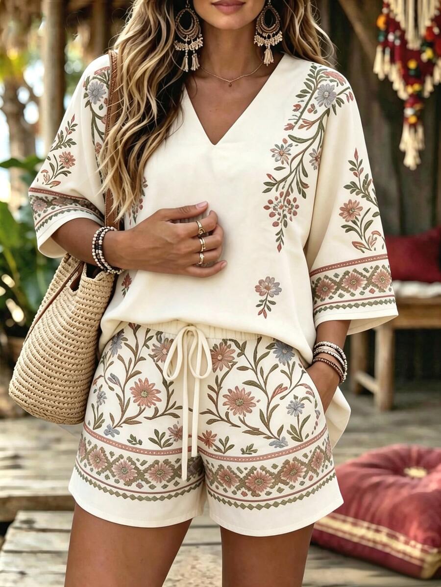 Conjunto feminino floral bege com blusa e shorts – Boutique do Encanto