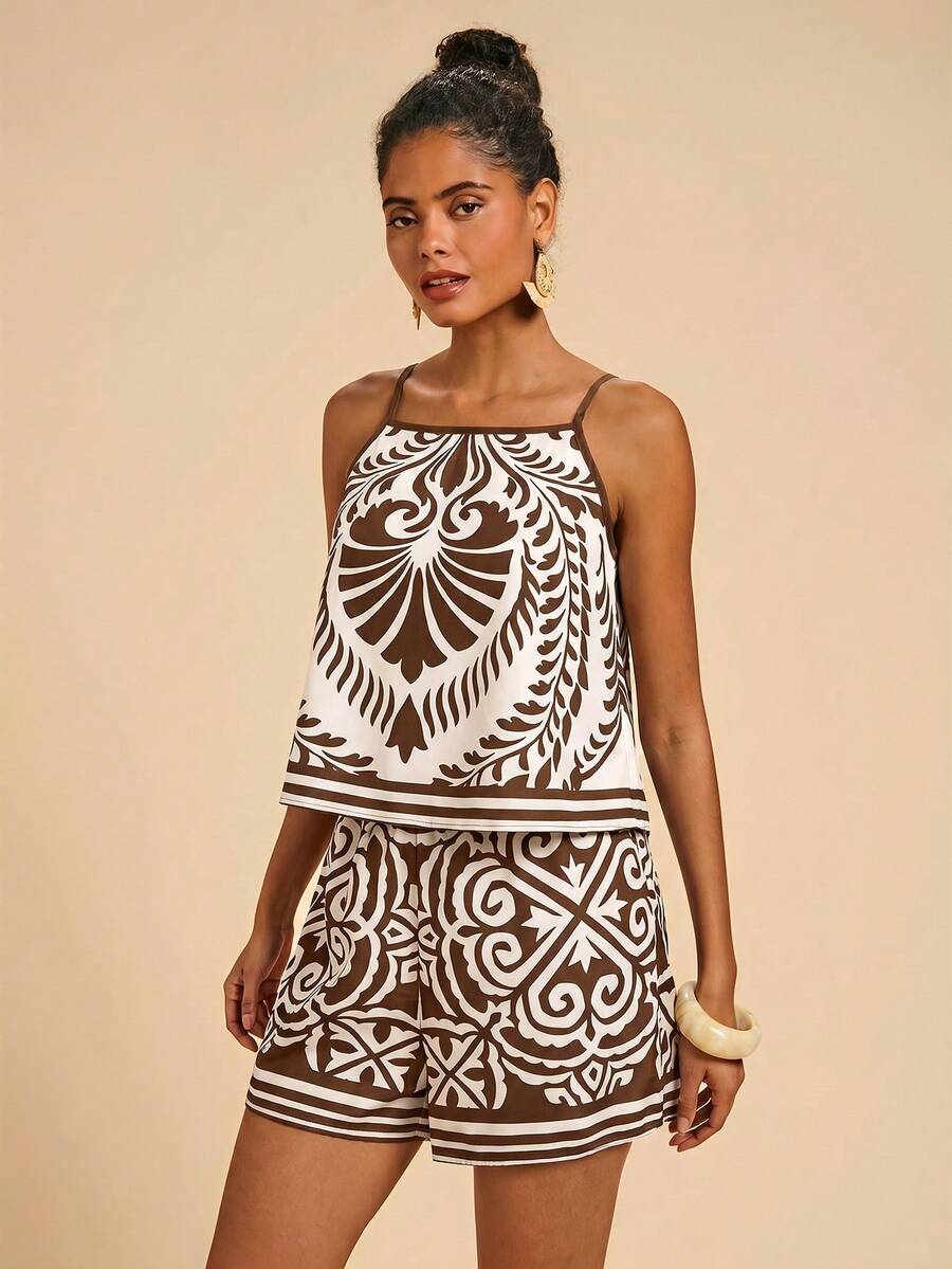 Conjunto feminino marrom com estampa ornamental e regata
