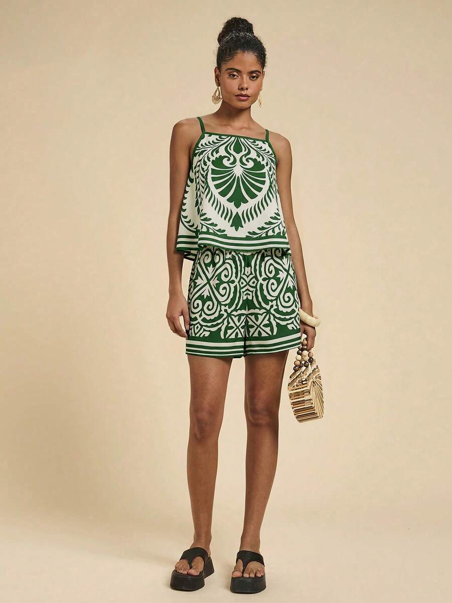 Conjunto feminino verde com estampa ornamental – Essenciais Urbanos