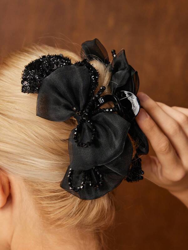 Presilha de Cabelo com Laço Bordado e Aplicações Bordadas - Coleção Glam - Boutique do Encanto 