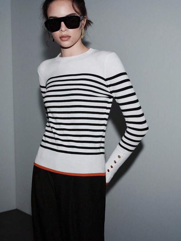 Suéter Feminino Premium de Tricô Listrado Slim Fit com Detalhe na Manga | Coleção Knitwear Elegance - Boutique do Encanto Blusas 