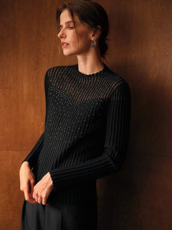 Suéter Premium Slim Fit com Strass e Transparência – Preto