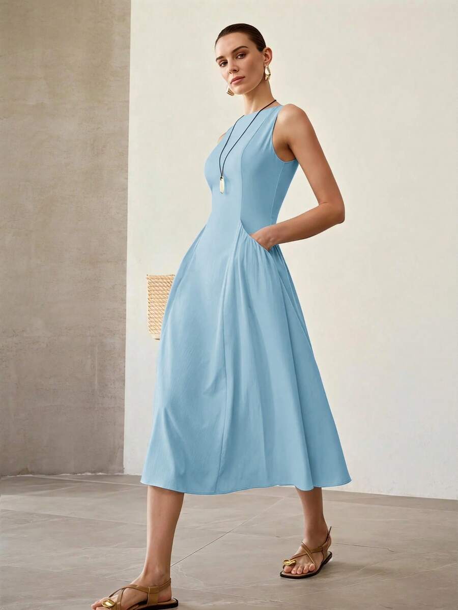 Vestido feminino azul-claro midi com cintura marcada e saia alargada