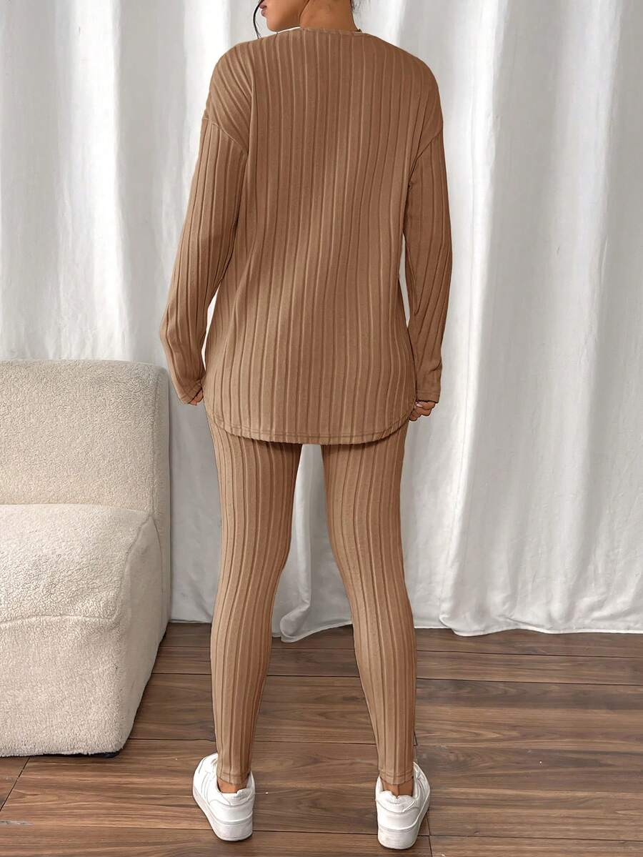 conjunto feminino básico cor caqui elegante tecido texturizado canelado