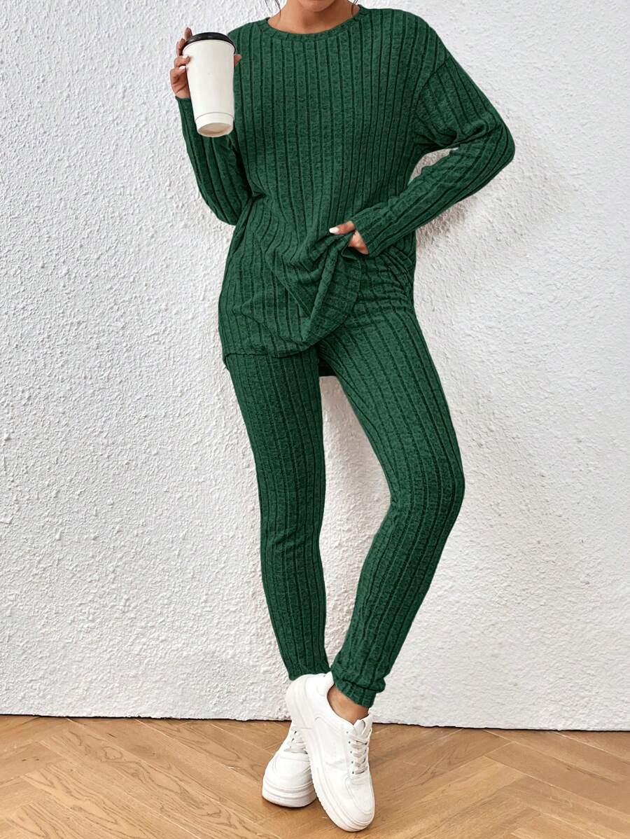 conjunto feminino verde oliva  confortável canelado para dia a dia