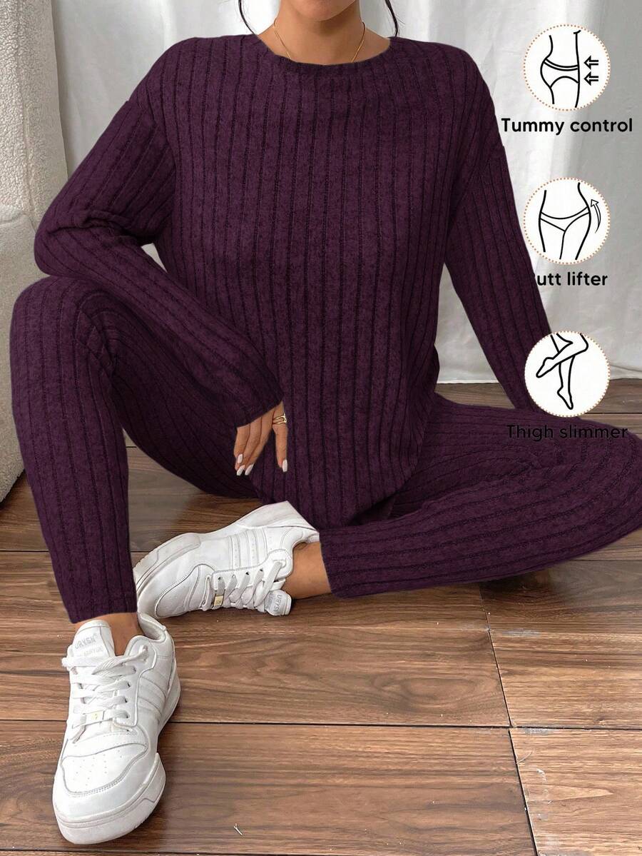conjunto feminino violeta moderno com blusa manga longa e calça